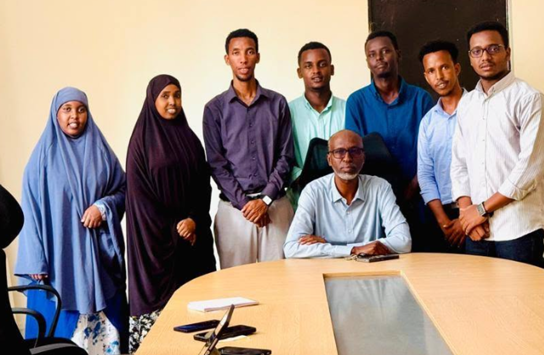 SOMSA Holds a Productive Meeting with the Dean of the Faculty of Medicine and Surgery at SNU